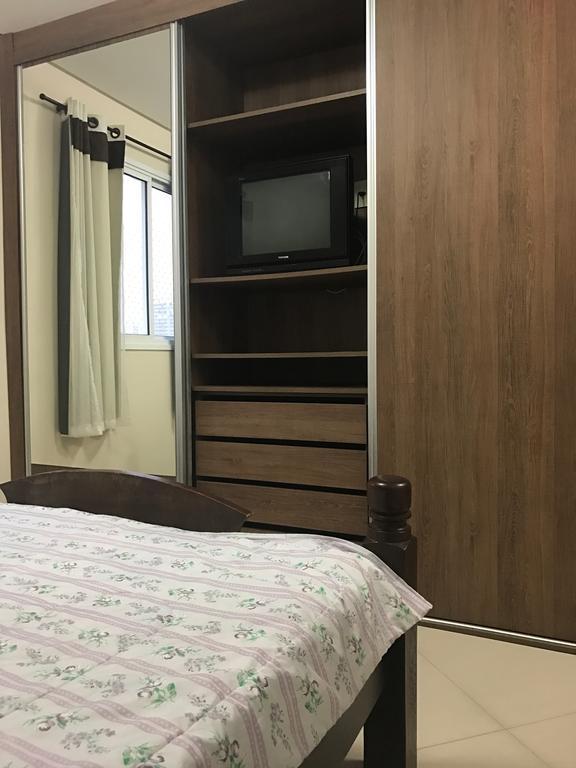 Apartamento Dois Quartos - Condominio Twice Гуаружа Экстерьер фото